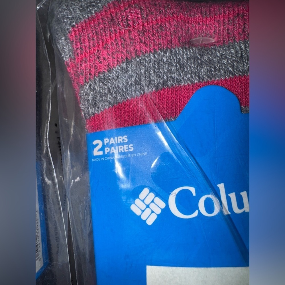 ❇️NWT❇️ Columbia  Athletic Crew Socks - Black, Gray and Pink - Picture 4 of 6